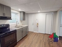 Building Photo - 20 Hubbard St