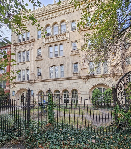 Building Photo - 4145 N Keystone Ave