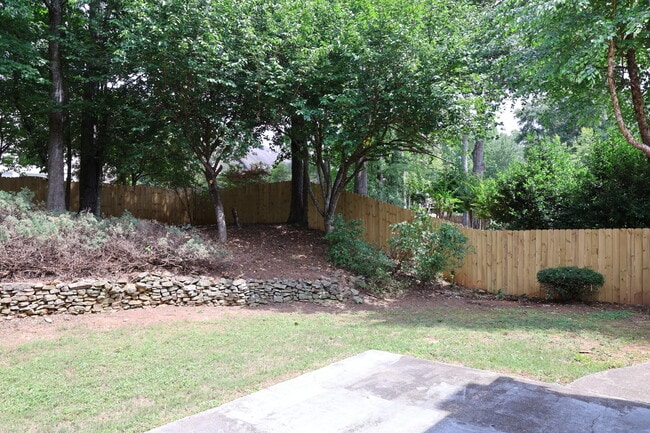 Building Photo - 7045 Devonhall Way