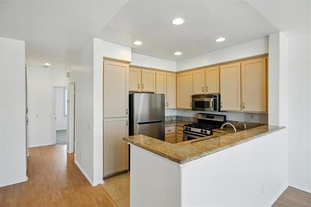 Building Photo - 4170 Via Candidiz