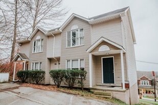 Building Photo - 620 Junction St