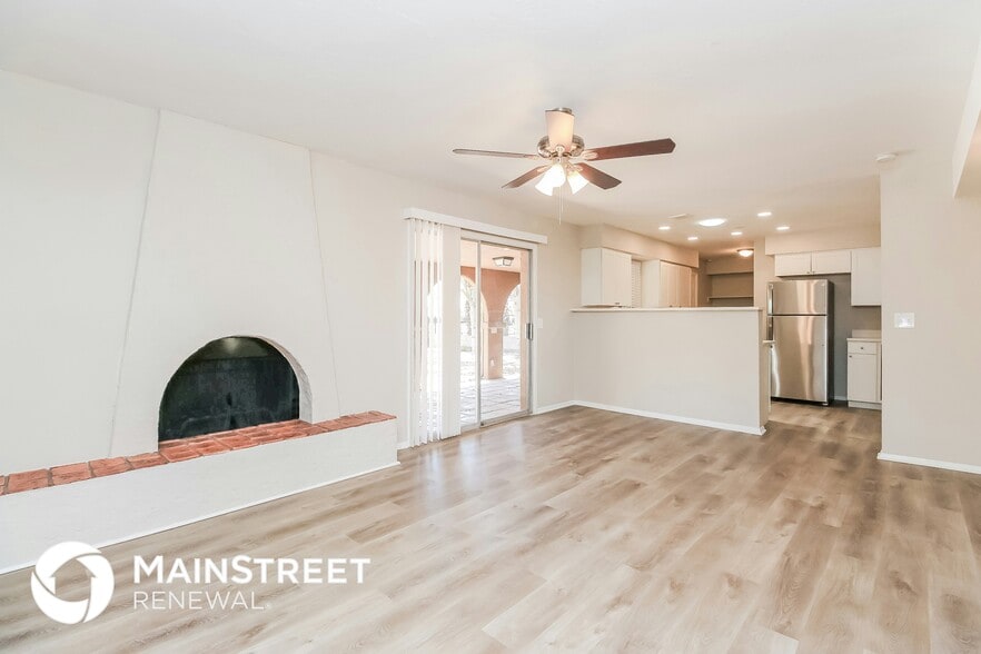 Building Photo - 842 S Revolta Cir