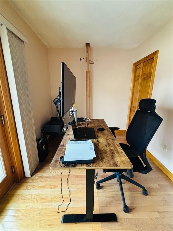 Building Photo - 24 Meacham St