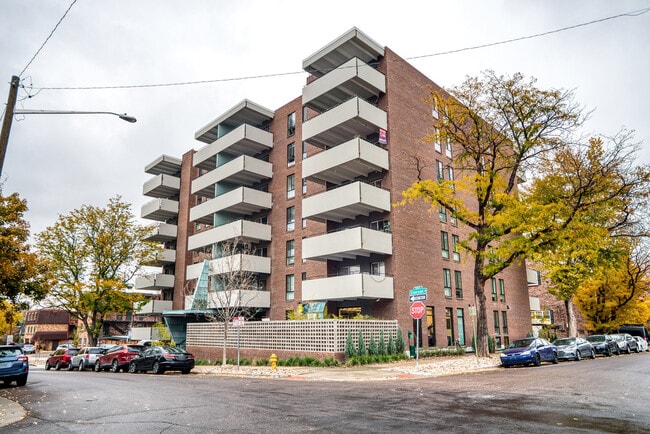 Building Photo - 10 Emerson St