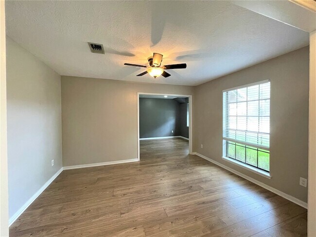 Building Photo - 22907 Provincial Blvd