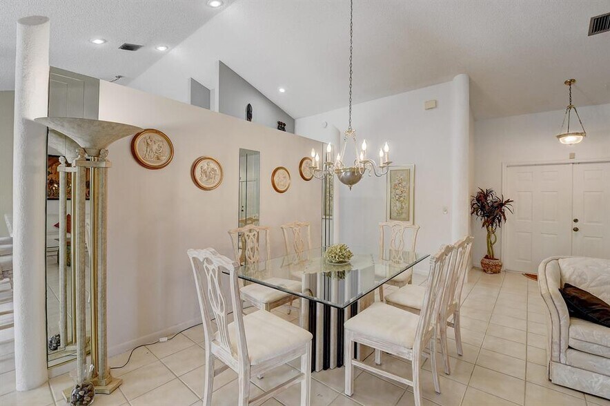 Building Photo - 9565 El Clair Ranch Road ., Boynton Beach, FL 3343