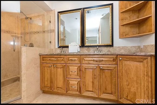 Master Bathroom, Large Shower, dual sinks - 1957 Temple Ave