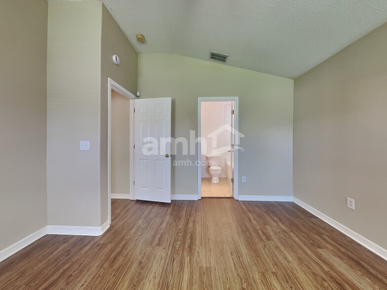 Building Photo - 6821 Aramon Ct