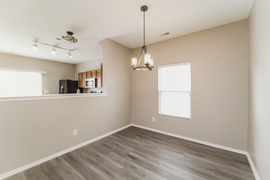 Building Photo - 4522 Carnfeld Ln