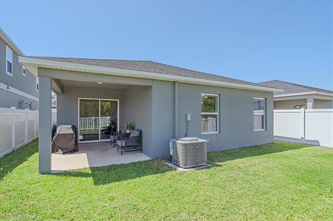 Building Photo - 9018 Sandy Bluffs Circle