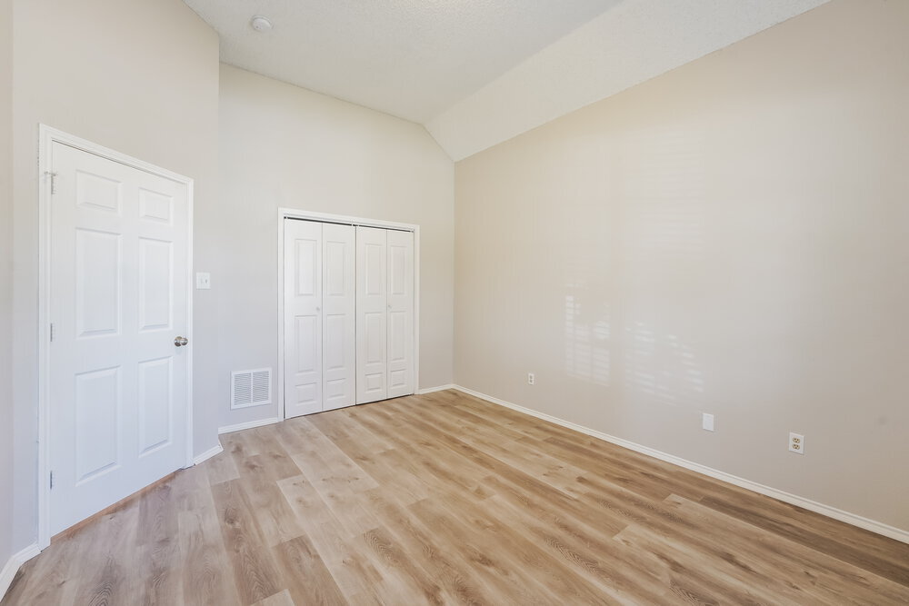 Building Photo - 440 Saddle Head Dr