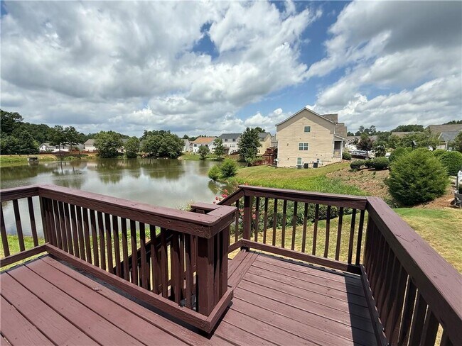 Building Photo - 1431 Leisure Lake Ln
