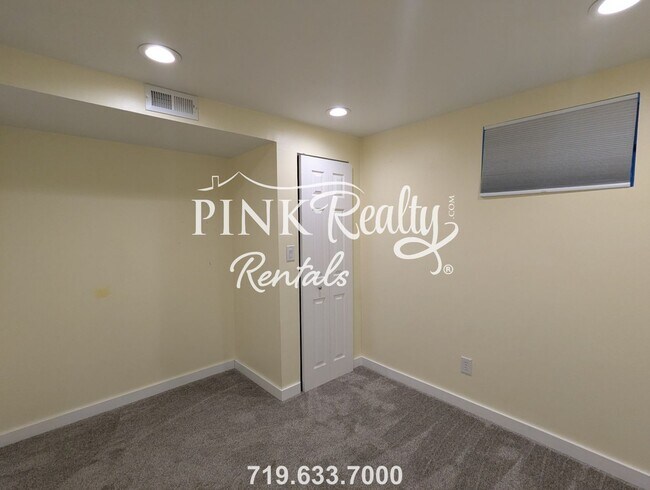 Building Photo - 4546 Del Verde Dr