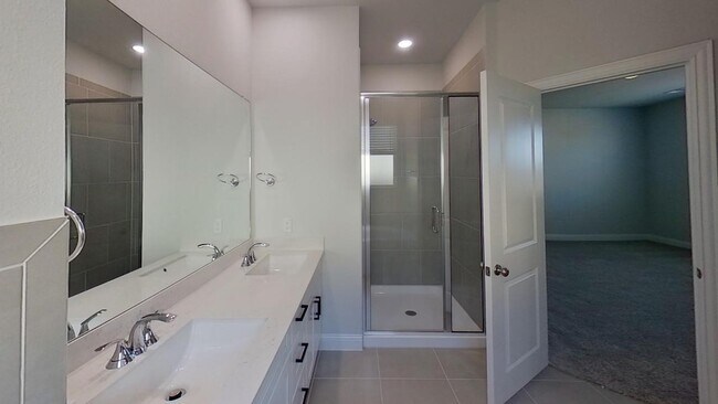 Building Photo - 1212 Sydney Ln