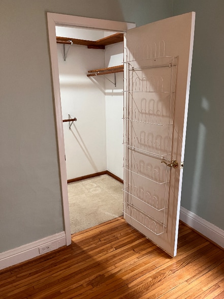 Building Photo - 151 Eagle St