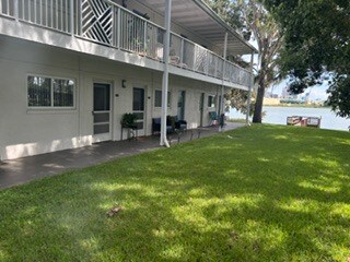 Lakefront Complex - 320 Lakeview St