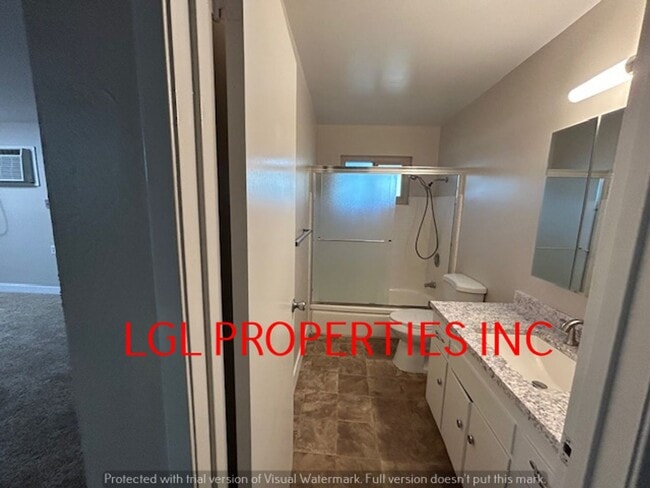 Building Photo - MontTrust2623