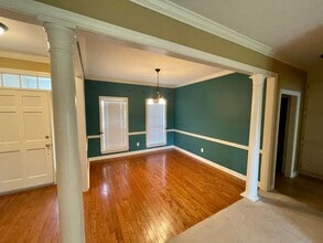 Building Photo - 3 Bed 2 Bath house in Madison