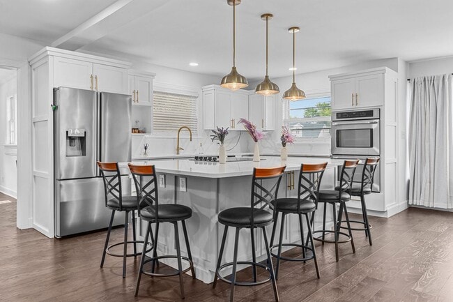 Building Photo - For Rent | Fully Furnished 5,000 Sq. Ft. Luxury Home with Pool