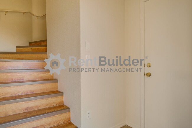 Building Photo - CALL US TODAY AT (505) 808-6467 TO SCHEDUL...