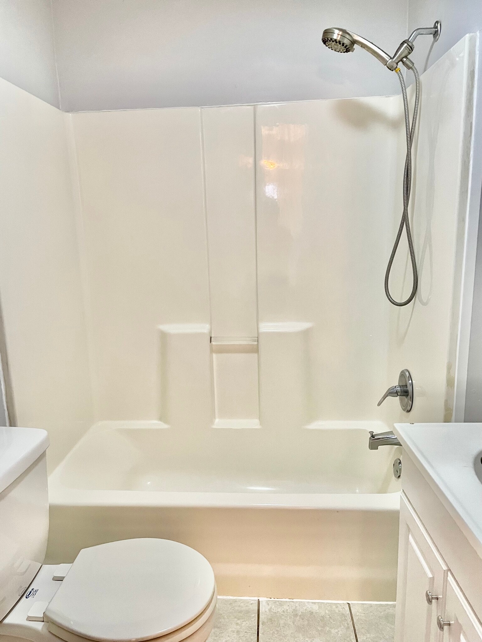 Bathroom 1 - 517 Mosby St