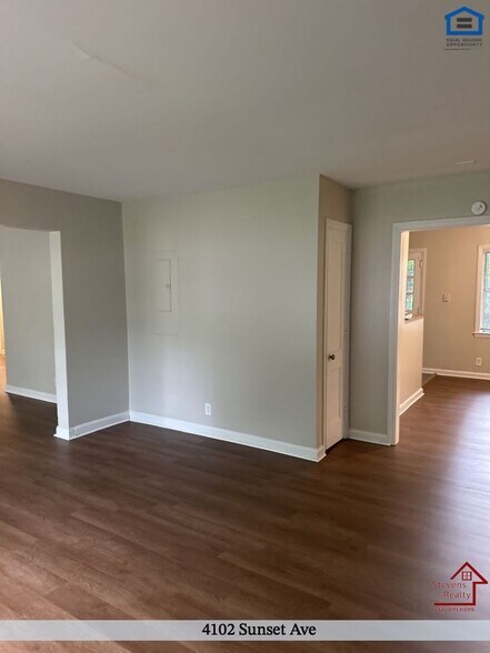 Building Photo - 4102 Sunset Ave