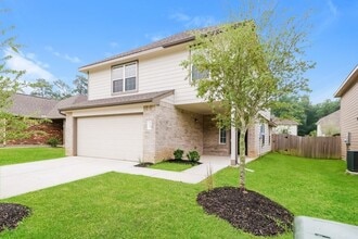 Building Photo - 2743 Madison Ct