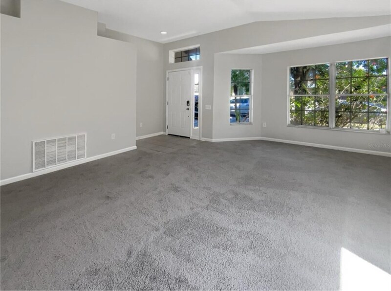 Building Photo - 30406 Arrochar St