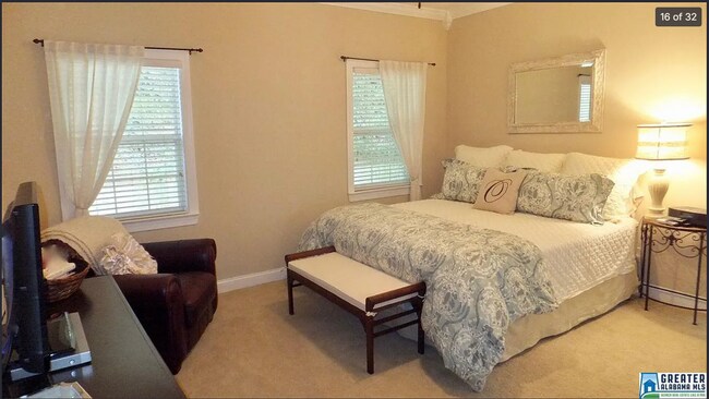 Building Photo - 5217 Overlook Cir