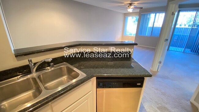 Building Photo - 3633 N 3rd Ave