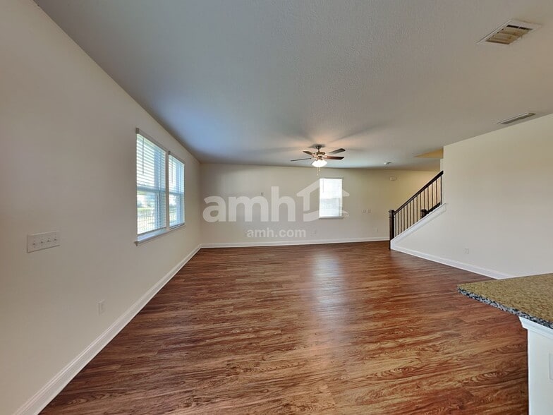 Building Photo - 47 Olivewood Pl