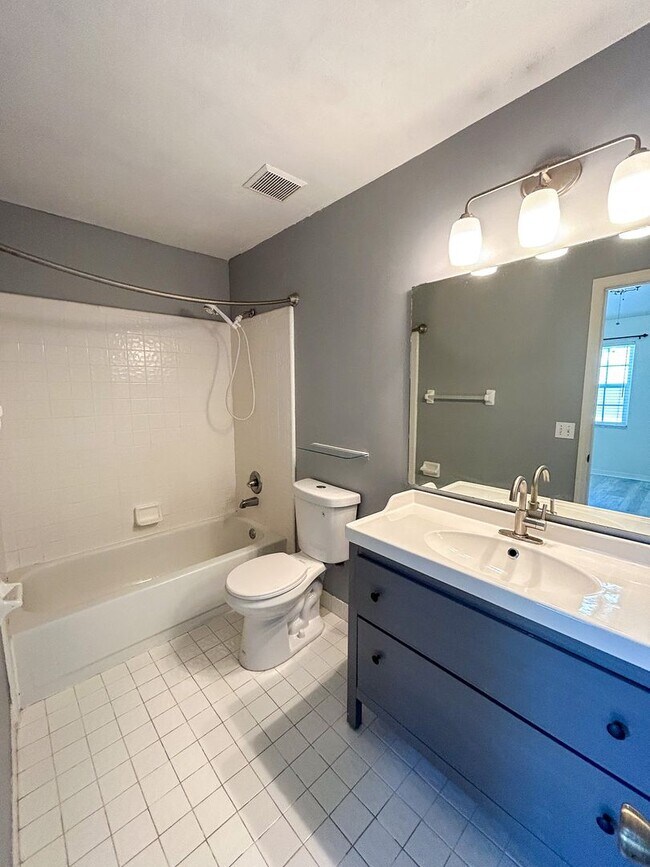 Building Photo - 5283 SW 97th Way