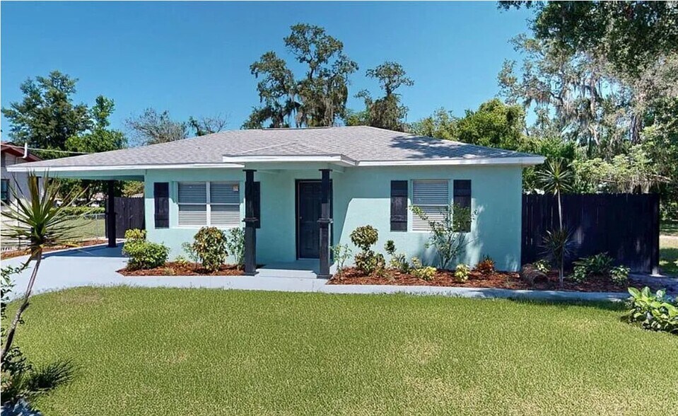 Building Photo - 2006 E Hanna Ave