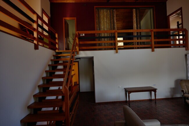 Building Photo - 12 Sage Rd