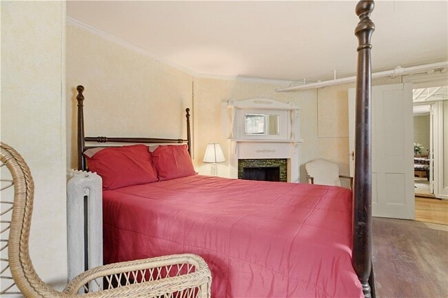 Building Photo - 56 Bateman Ave