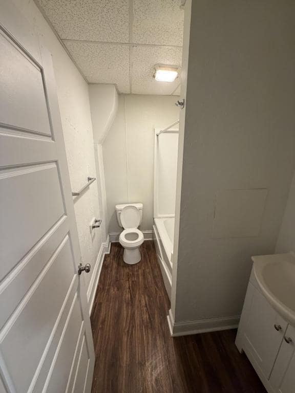 Building Photo - 302 W Cottage Pl