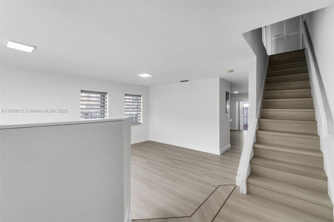 Building Photo - 6514 SW 128th Pl