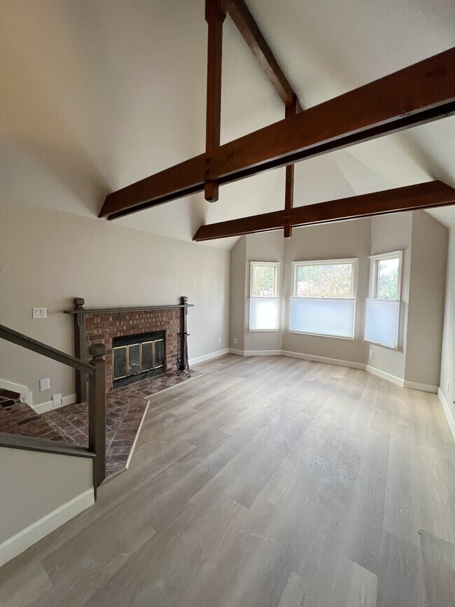 Master Bedroom - 15511 45th Pl W