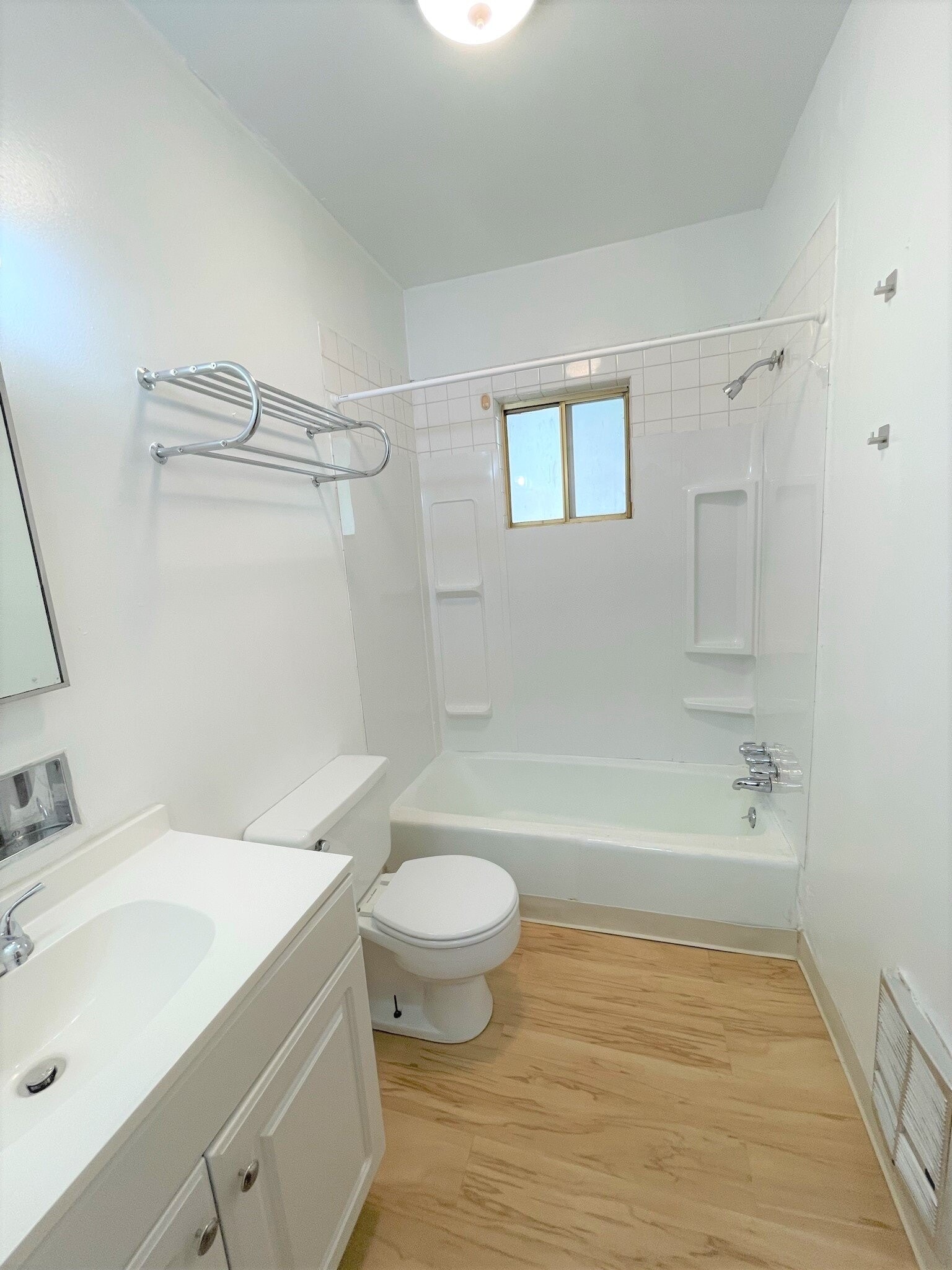 Building Photo - 6350 Forward Ave