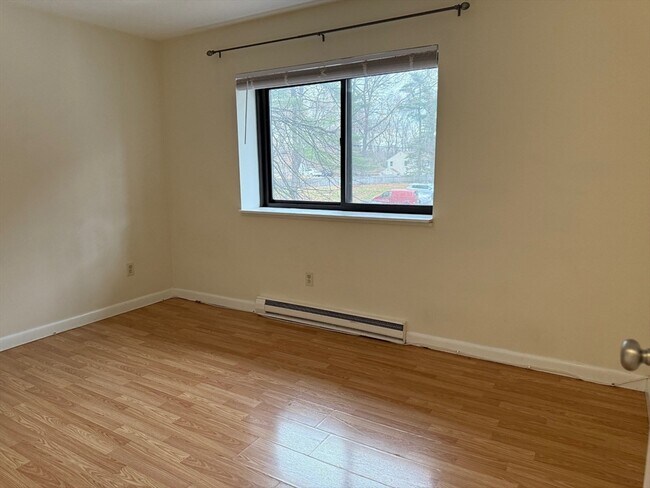 Building Photo - 1325 Worcester Rd