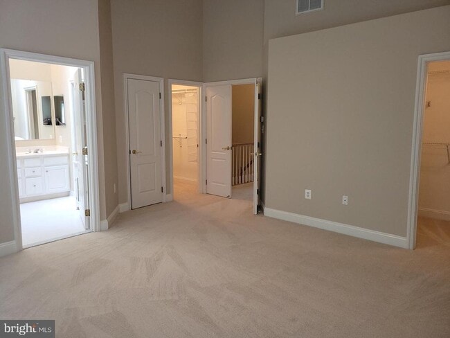 Building Photo - 12021 Treeline Way