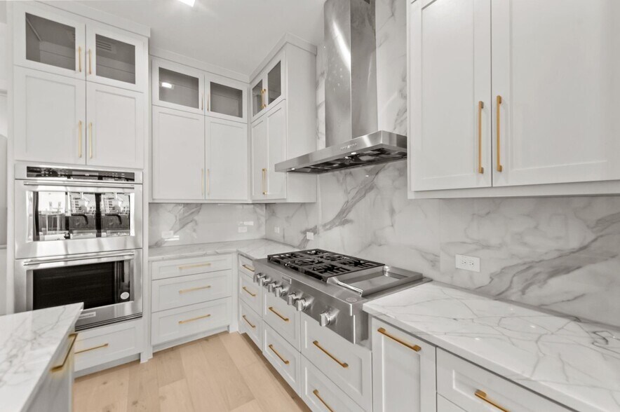 Building Photo - 9727 Williford Trl