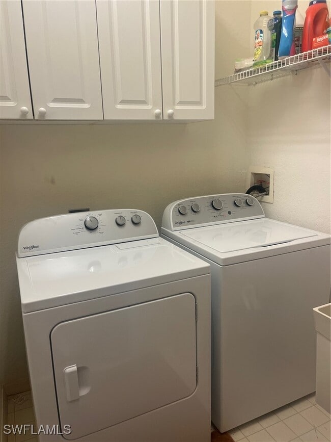 Building Photo - 9304 Lake Abby Ln