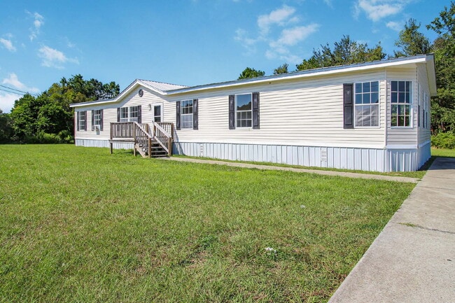 Primary Photo - Mobile Home For Rent