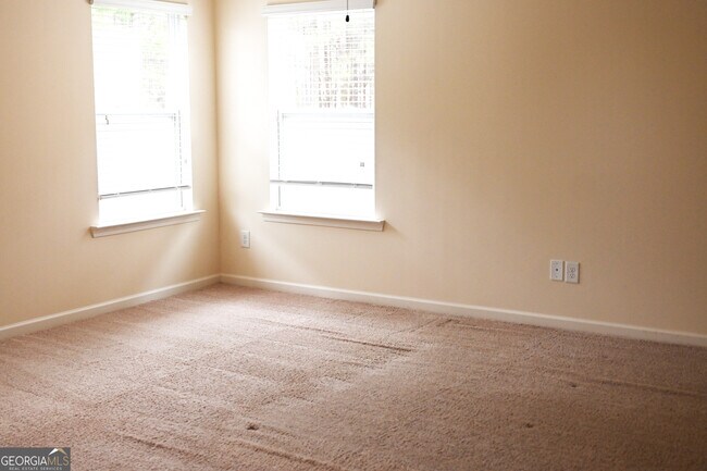 Building Photo - 6186 Baltusrol Trce