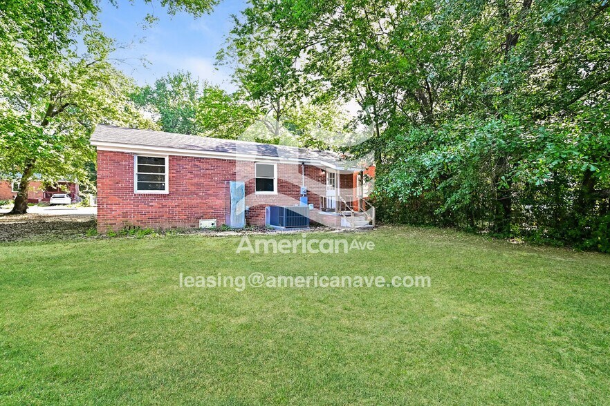Building Photo - 2210 Corning Rd