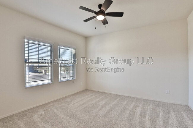 Building Photo - 24642 W Flores Dr
