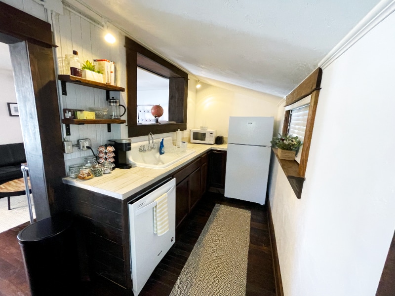 Building Photo - 333 State St