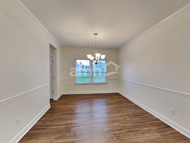 Building Photo - 535 Drema Ct