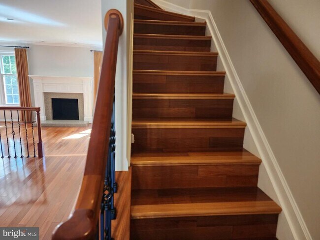 Building Photo - 3720 Mt Airey Ln